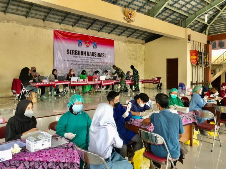 gambar_SERBUAN VAKSIN MASSAL DOSIS KEDUA DI KALURAHAN SENDANGADI
