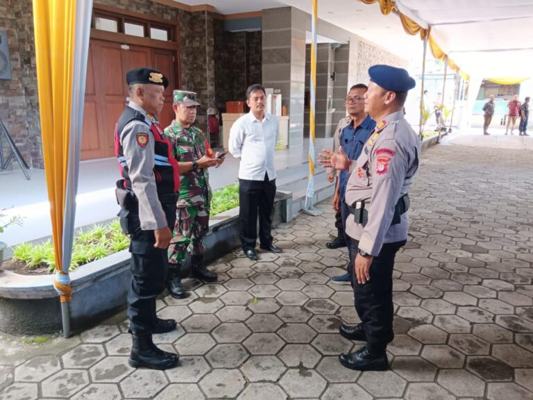 gambar_GIAT PEMANTAUAN KEAMANAN SAMBUT PASKAH DI SENDANGADI